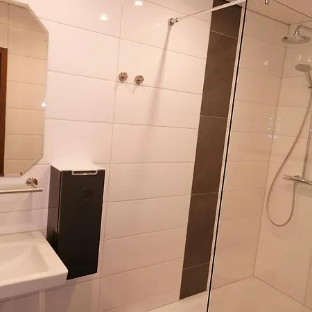 Penzion Gaestehaus Tannenhof 3*