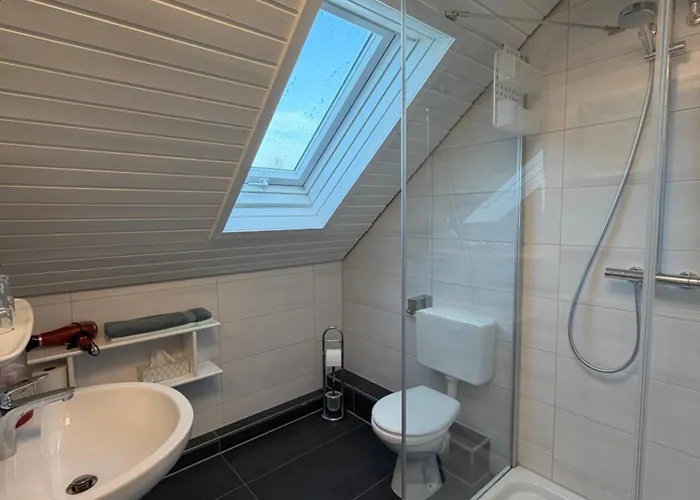 Gaestehaus Tannenhof 3*